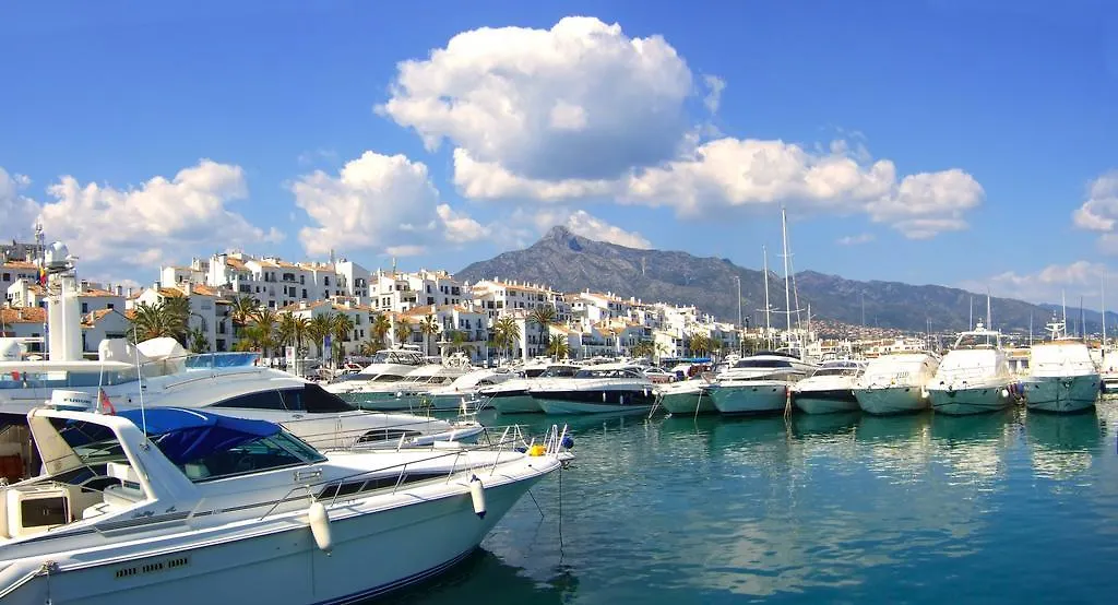 Apartment Medina Gardens Puerto Banus Hotel Marbella